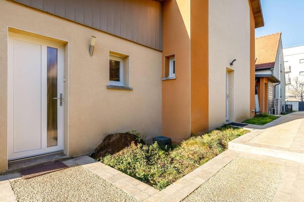 4 Pers - Le Garden - 10 Min De Disney Bailly-Romainvilliers Exterior foto