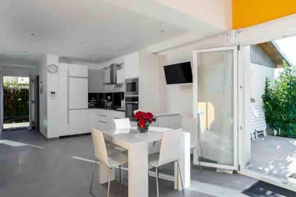 4 Pers - Le Garden - 10 Min De Disney Bailly-Romainvilliers Exterior foto